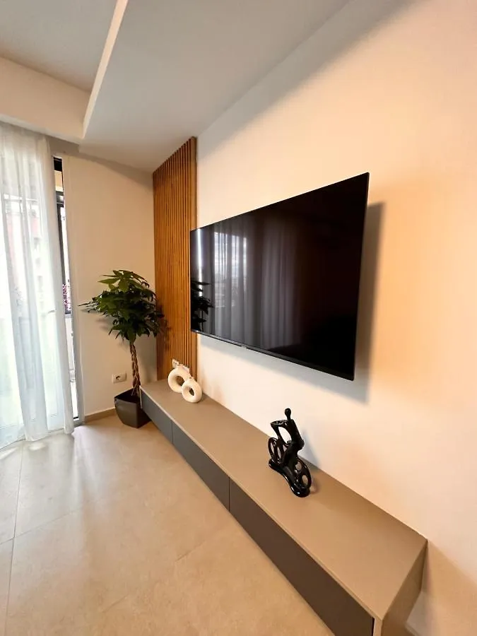 Noon Apartments Tirana